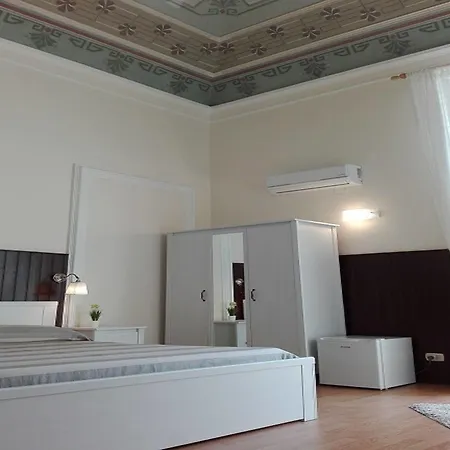 Dimora Novecento Panzió Catania