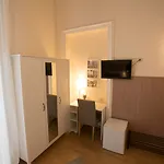 Dimora Novecento 3* קטאניה