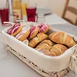 Dimora Novecento לינה וארוחת בוקר 3*