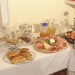 לינה וארוחת בוקר Dimora Novecento 3*