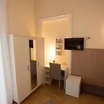 Dimora Novecento 3* קטאניה