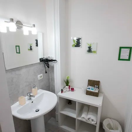Bed & Breakfast Dimora Novecento Catania