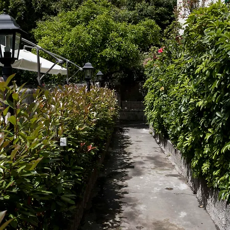 Bed & Breakfast Dimora Novecento Catania