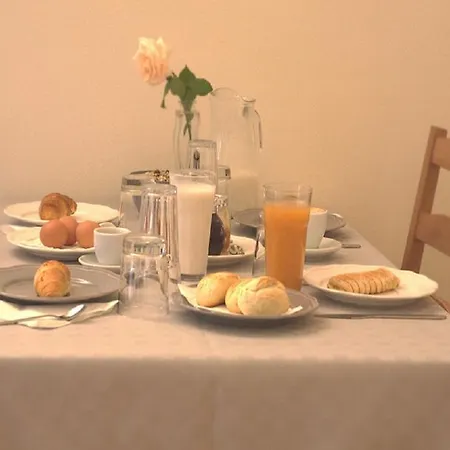 Dimora Novecento Bed & Breakfast 3*