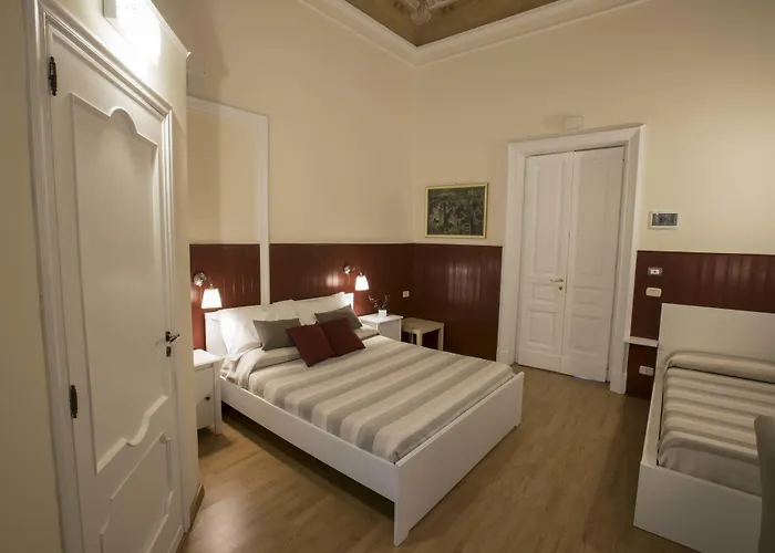 Bed & Breakfast Dimora Novecento 3*